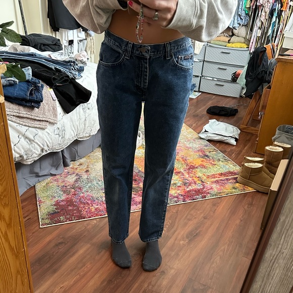 Vintage Lee Riders jeans. Mom 90s style fit. - Picture 4 of 6